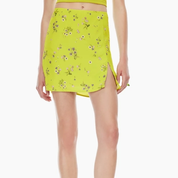 SUNDAY BEST Tatiana Skirt Pear Green Purple Taupe Floral Mini Size 4 Aritzia - Picture 3 of 15